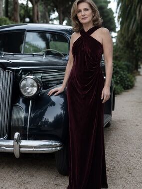 NWT Burgundy Velvet Crisscross Halter Formal Maxi Dress Size 16
